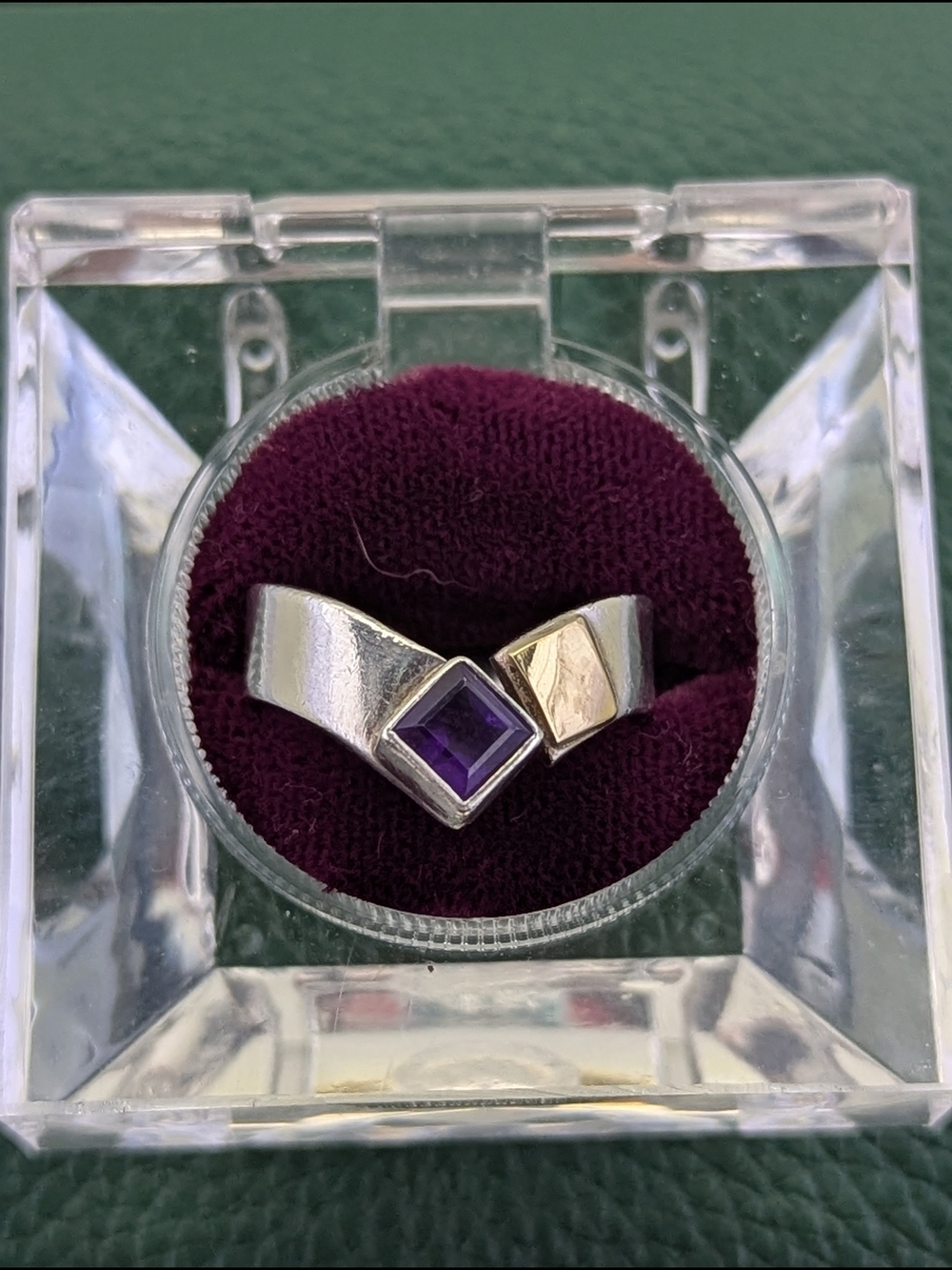 ✨ Modernist 18K Gold & Princess-Cut Amethyst 925 Modernist Bypass Ring ✨